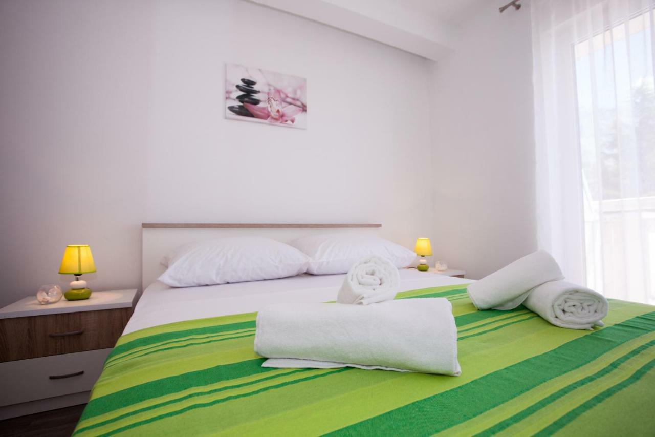 Apartments Mia 4&5 Baška Voda エクステリア 写真
