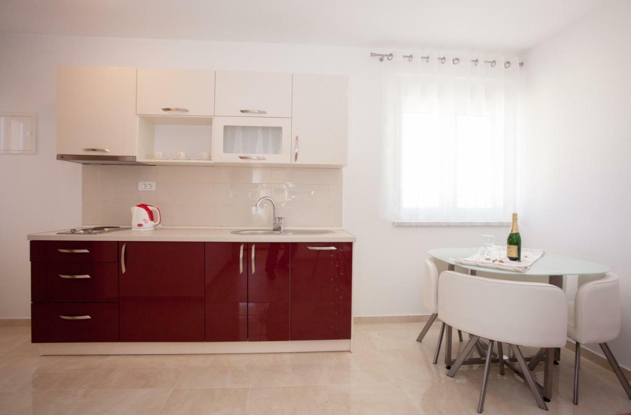 Apartments Mia 4&5 Baška Voda エクステリア 写真