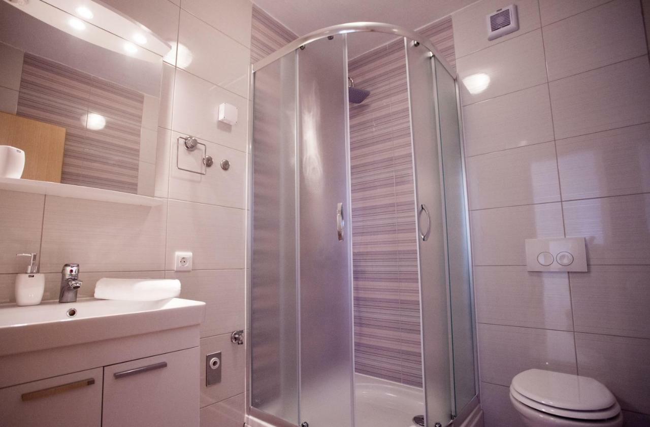 Apartments Mia 4&5 Baška Voda エクステリア 写真